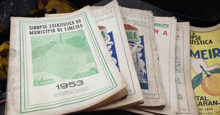 Anuários com mais de 70 anos são encontrados no lixo; conheça o conteúdo digitalizado