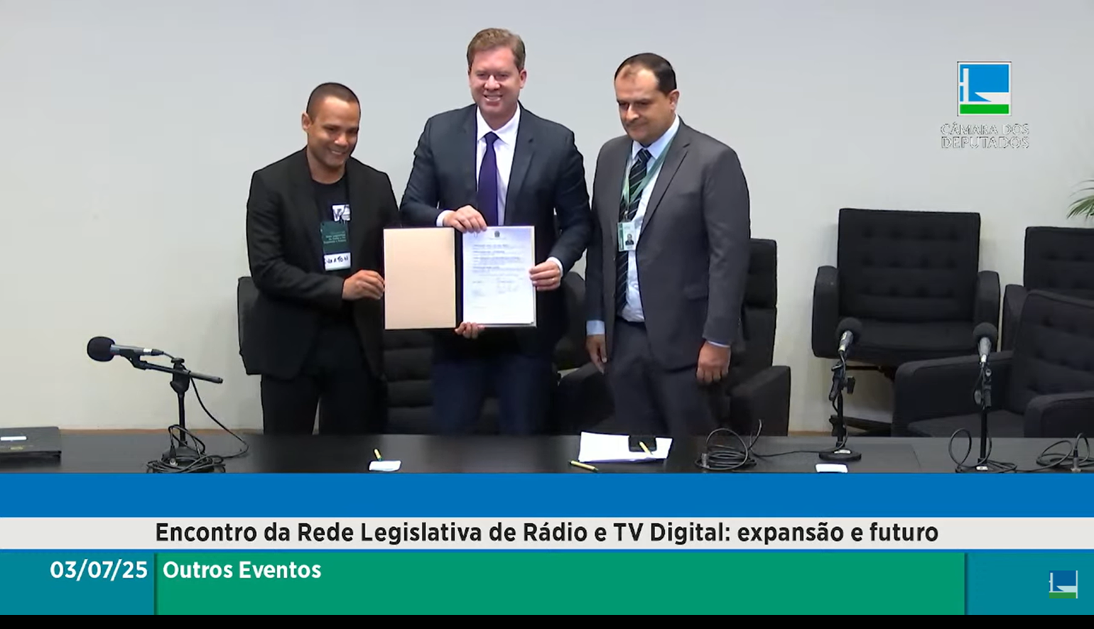 Limeira participa de Encontro da Rede Legislativa de Rádio e Televisão 